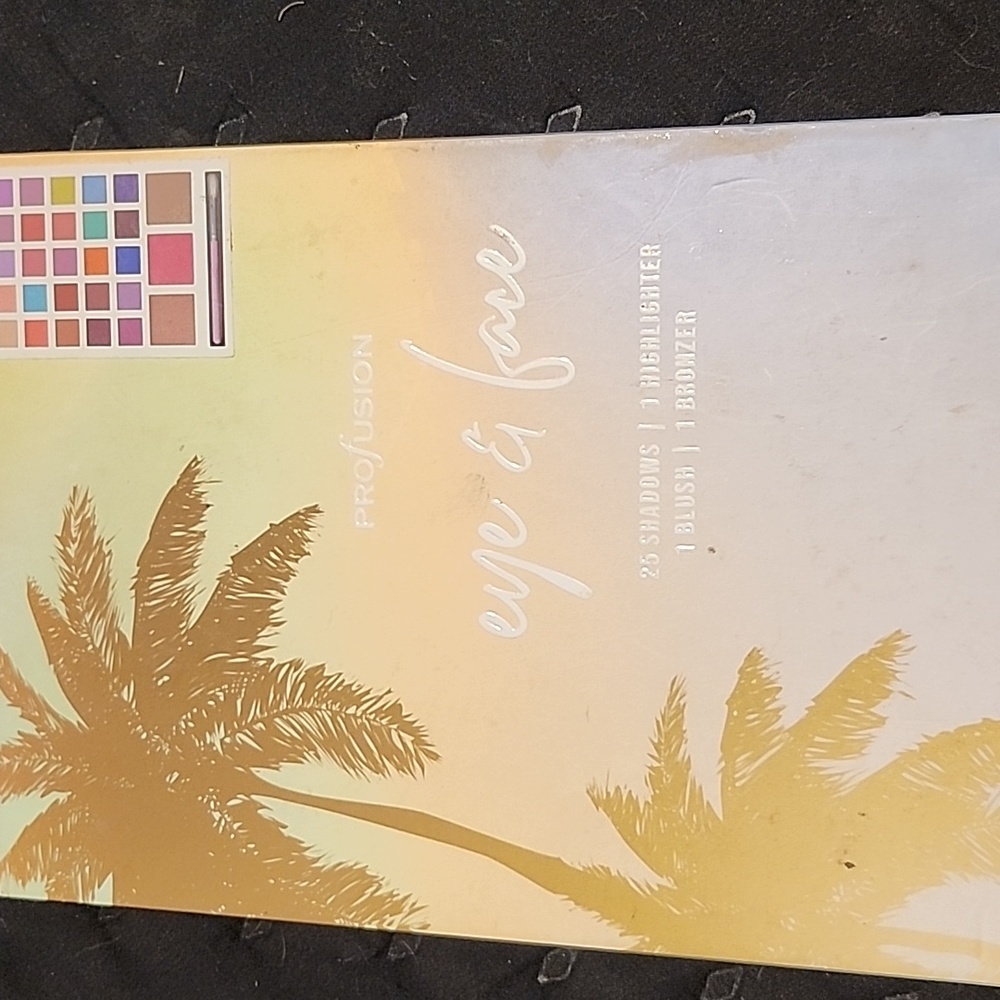 Make Up Pallette